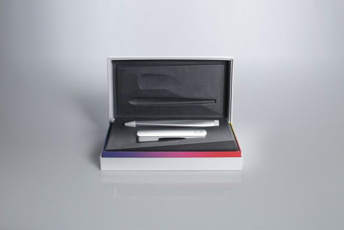 科技與美學的交融 現代電子產品包裝設計賞析與通訊設備銷售新趨勢