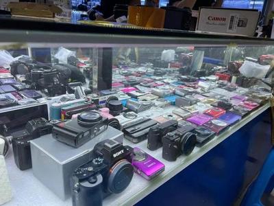 廣東“山寨迪士尼”火爆出圈，電子產品銷售模式引熱議